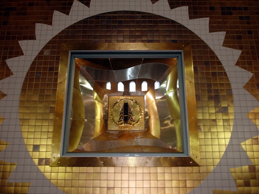Imagem original de Nossa Senhora Aparecida na Basílica